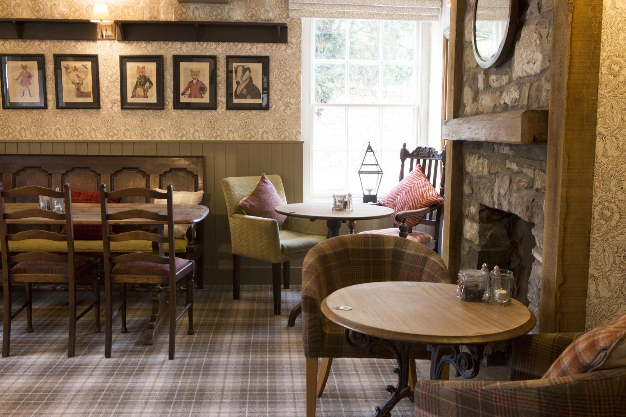 The Wheatsheaf Inn Кендал Экстерьер фото